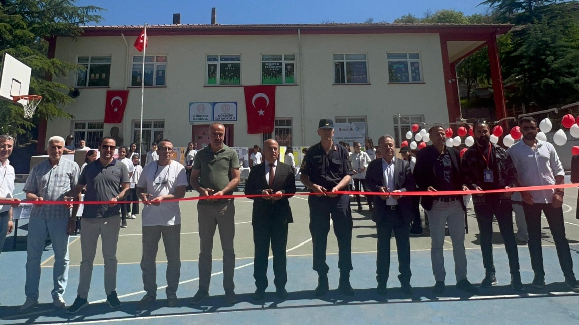 2024-2025 EĞİTİM ÖĞRETİM YILI GÖKDERE ORTAOKULU TÜBİTAK 4006 BİLİM FUARI GERÇEKLEŞTİRİLDİ.